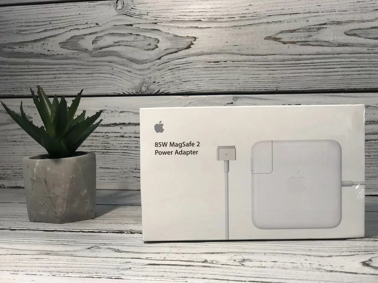 Оригінальні адаптери живлення Apple 2026