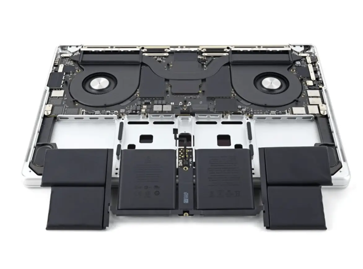 Де купити оригінальні акумулятори для MacBook у 2026 році: на що звертати увагу і де не помилитися