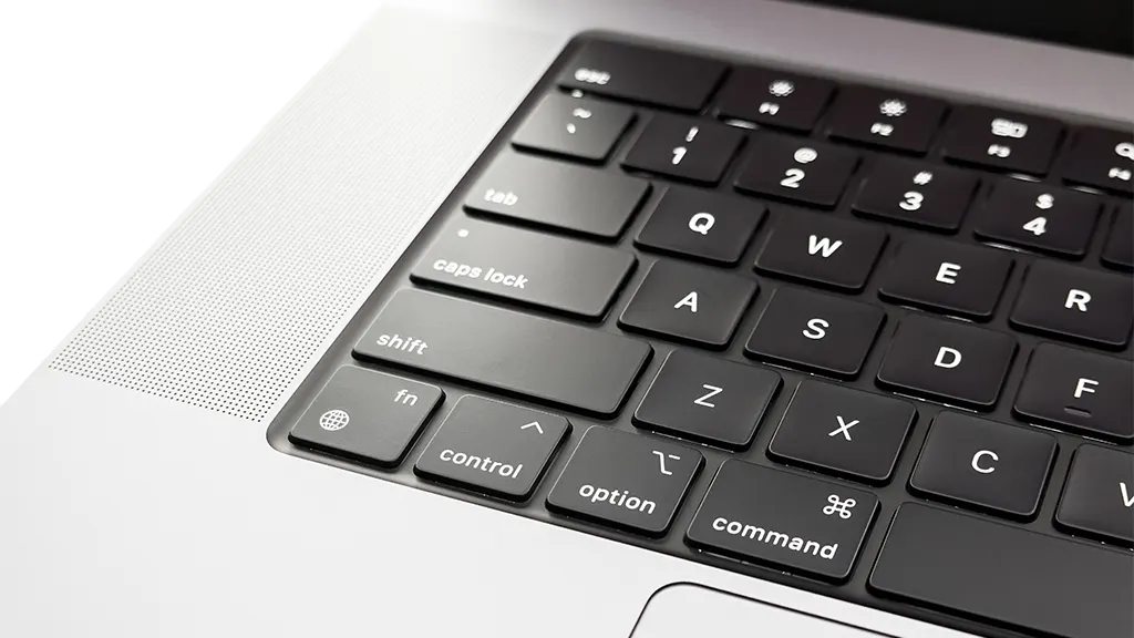 Як поміняти кнопку в MacBook: покрокова інструкція заміни клавіші на клавіатурі Apple