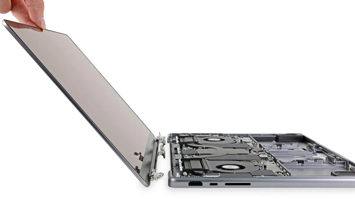 Дисплей MacBook в зборі: купити оригінальний дисплейний модуль для MacBook Air та Pro