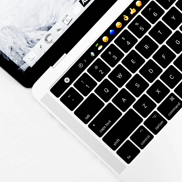 TouchBar для Apple Macbook и его важность