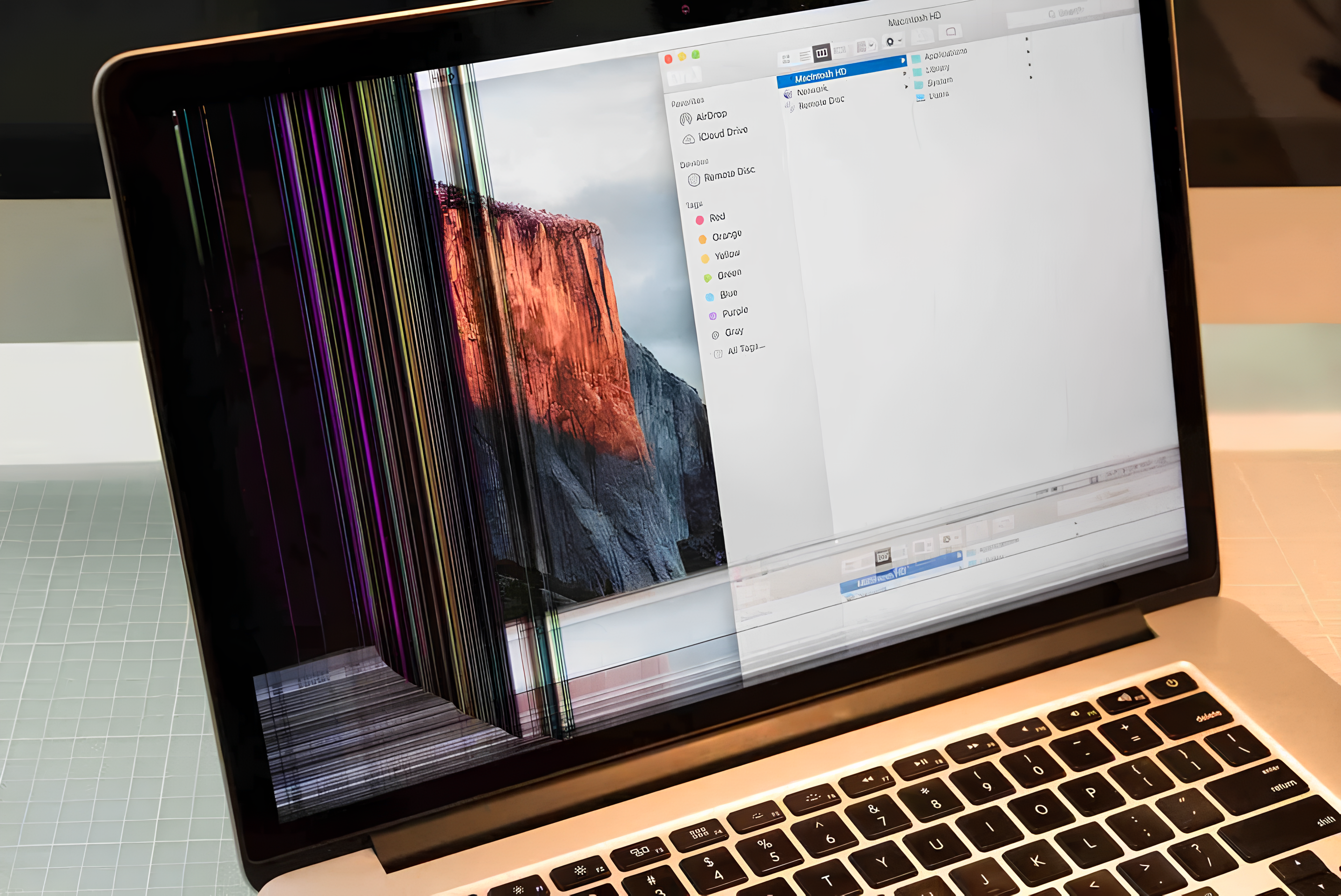 Заміна матриці MacBook