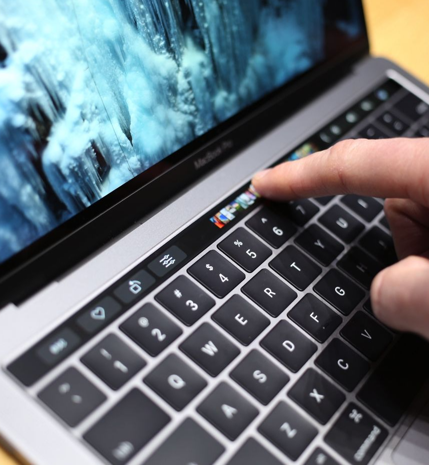 Touch Bar для MacBook Pro – тільки оригінальні комплектуючі