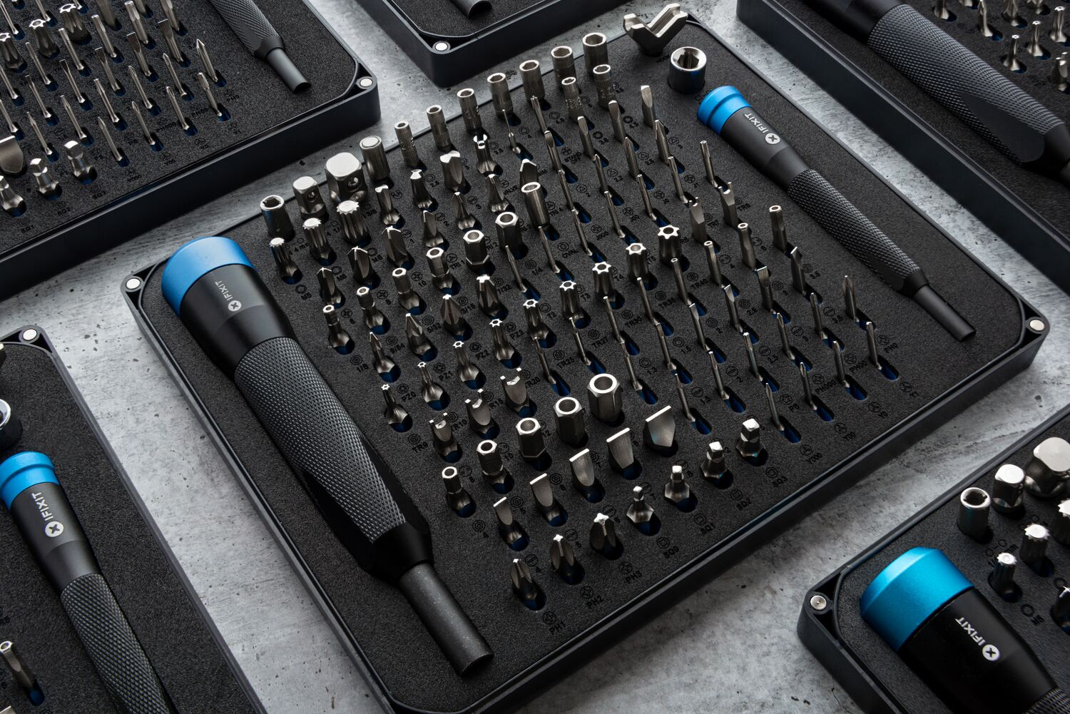Набір інструментів iFixit Manta Driver Kit 112 Bit: ваш надійний помічник для ремонту техніки