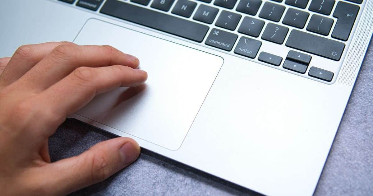 Оригінальні трекпади для MacBook — як вибрати та де купити оригінал в Україні