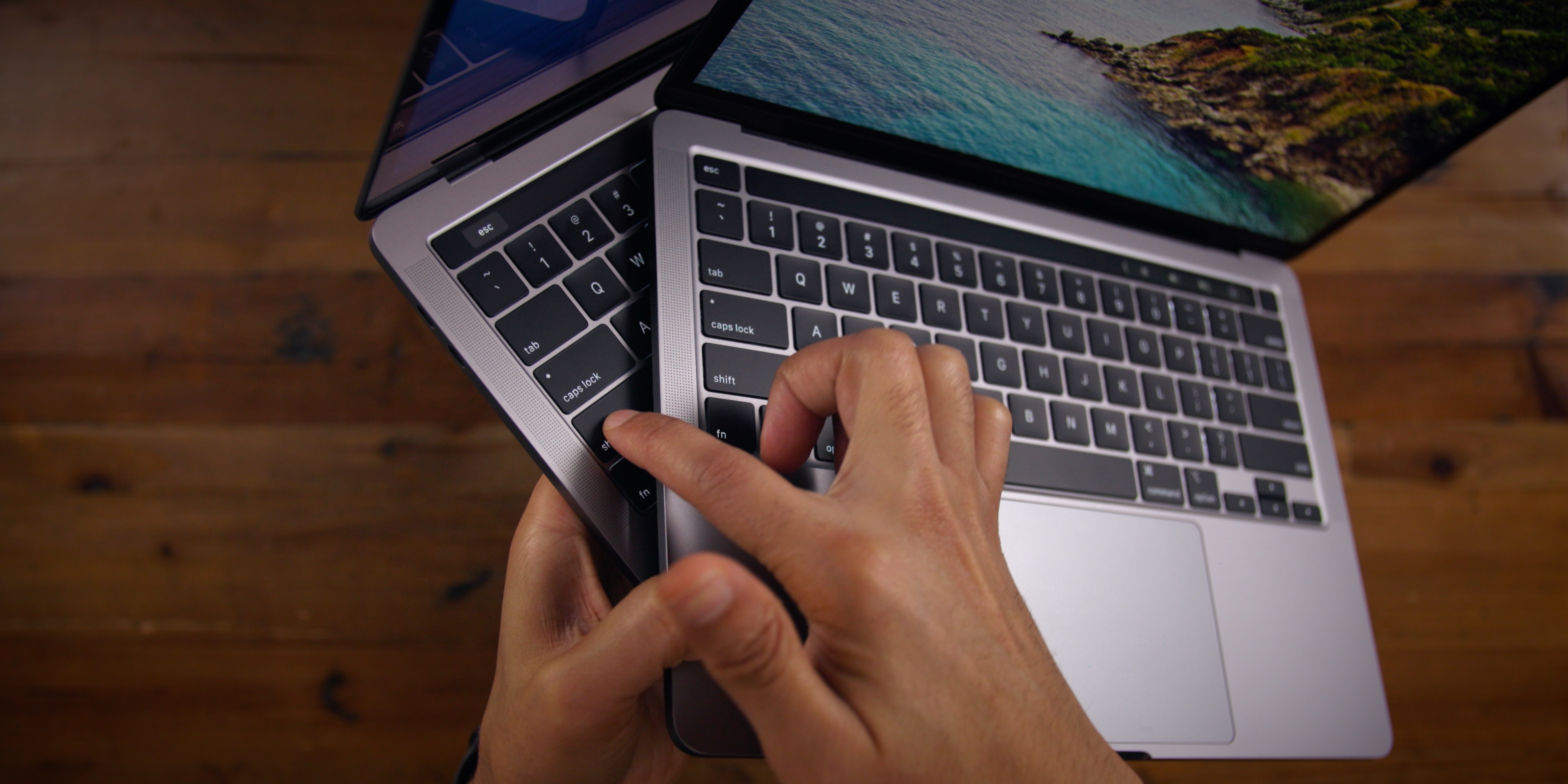 Купити оригінальні клавіатури та трекпади для MacBook в Україні